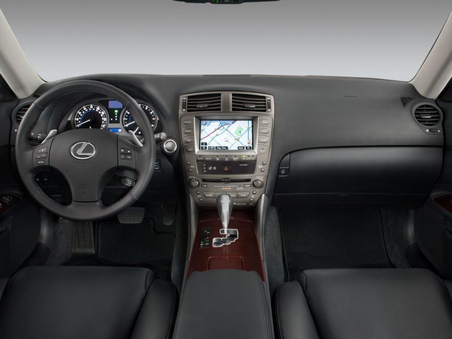  Lexus IS350 2005 года  (фото 27 из 82)
